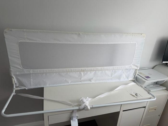 bed rail / toddler bed guard