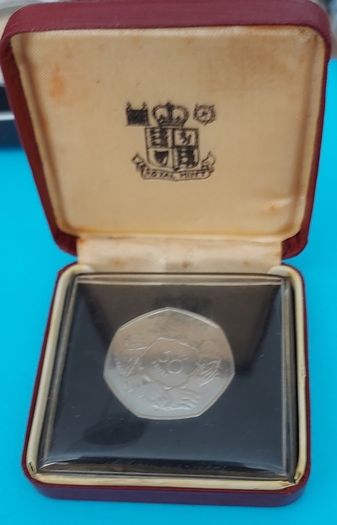 England 1973 Proof Fifty Pence "HANDS"  Coin