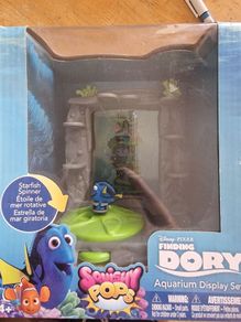 BRAND NEW Disney Pixar Finding Dory Aquarium Display Set