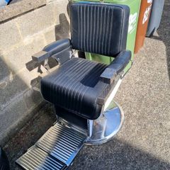Barber chair