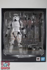 Star Wars SH Figuarts Stormtrooper 1/12 scale figure ( same size as black series )
