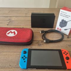 Nintendo Switch Standard Bundle + Case & 7 Games (Mario, Minecraft)