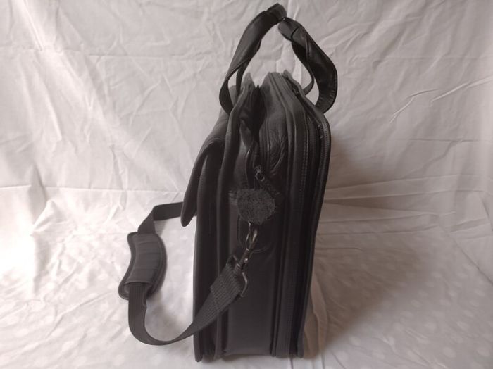 Dell Leather Laptop Case