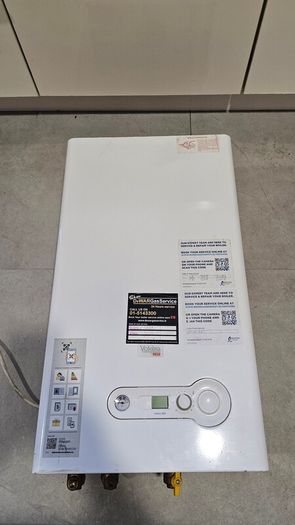 Gas boiler