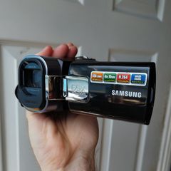 Samsung SMX-F40 Retro Y2K Video Camera Camcorder