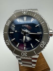 ORIS Aquis automatic