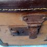 Vintage suitcase Image 8