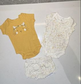 2 Baby Vest with matching Knickers Age Newborn months