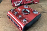 Zoom B2 Bass Guitar Multi-Effects Processor Pedal box