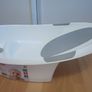 Baby bath tub with support Image 2