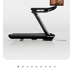 Peloton thread screen upgrade + fan brand new
