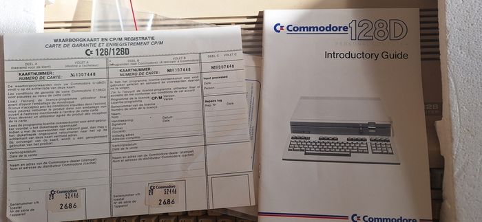 Commodore 128 - Vintage Computer