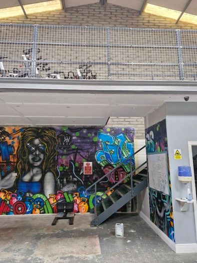 Mezzanine floor
