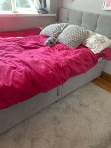 Double bed , Velvet