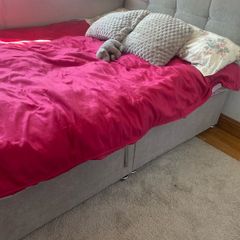 Double bed , Velvet