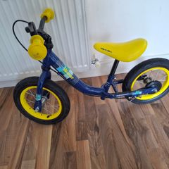 Apollo Whizzer Balance Bike