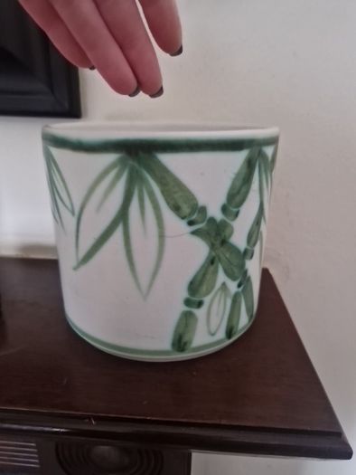 plant pot
