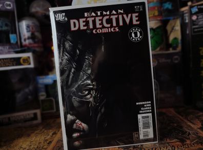 Detective Comics ! Issue #819 ! 2006 ! by DC Comics !
