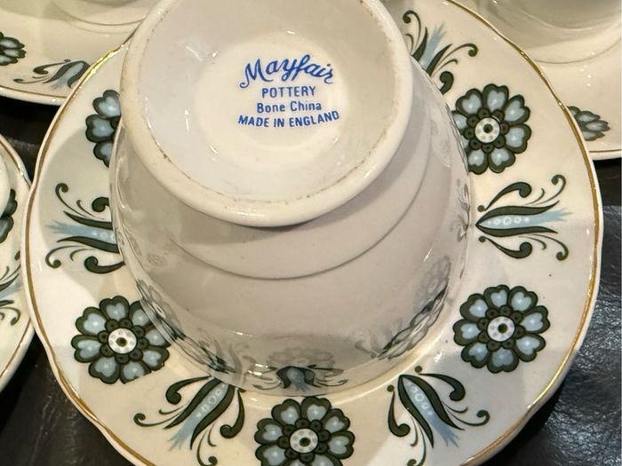 Mayfair Bone China 4 Cups & 5 Saucers and jug.