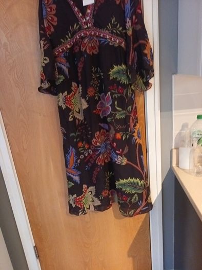 Zara Multi Colour Dress.  S. XS- 10.  B.N.W.T Ad Up