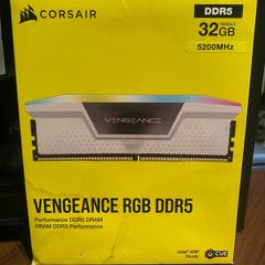 32GB DDR5 Corsair Vengeance RGB