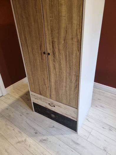 wardrobe