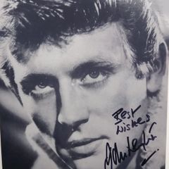 Autographs Bargain
