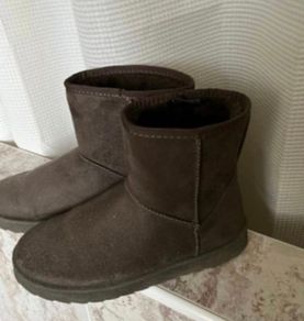Ugg Style Moss Green Ankle Boots