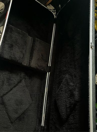 electric guitar hard case Gibson fender Stratocaster telecaster charvel Jackson Ibanez esp music man