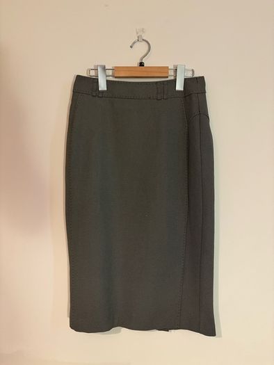 Grey mid length skirt