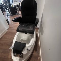 pedicure chair