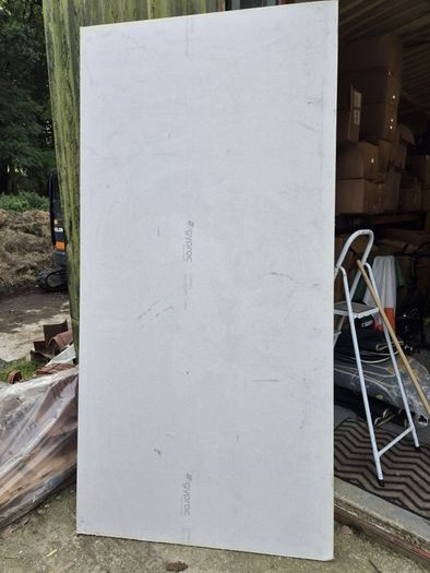 Insulated wallboard