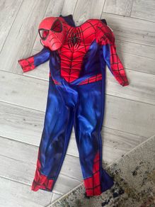 kids costumes