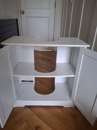 bathroom cabinet