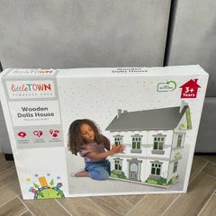 Kids wooden doll house