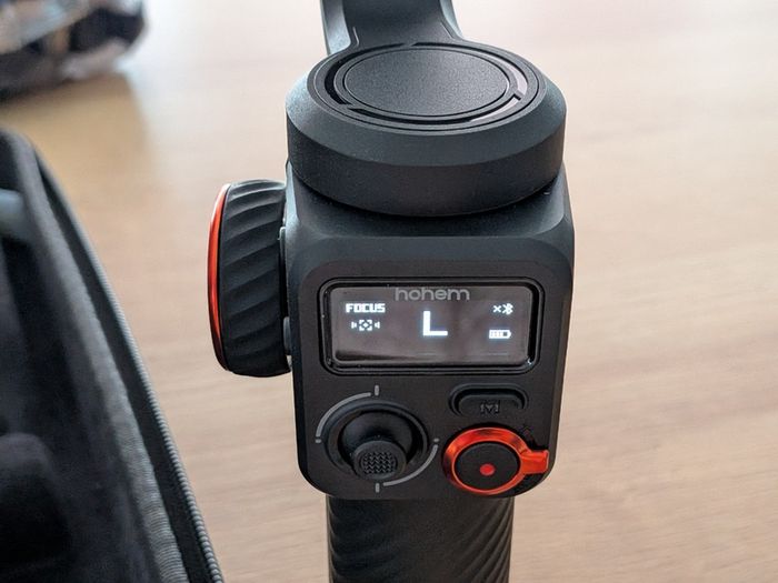 Hohem iSteady M6 Gimbal + AI Tracking Module + Remote + Case (Mint)