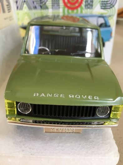 Range Rover Martoys Rare Colour Scale 1/24 New in the original box