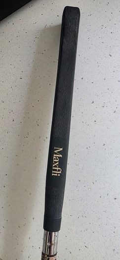 Maxfli putter