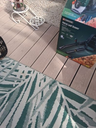 petrol leaf blower
