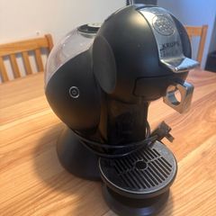 Dolce Gusto Coffee machine