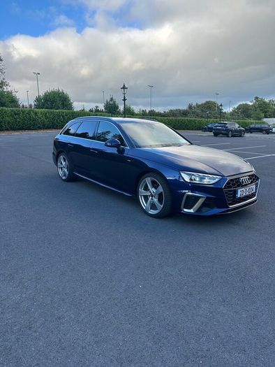 2022AudiA4 Avant S-line 2.0 Tdi Automatic