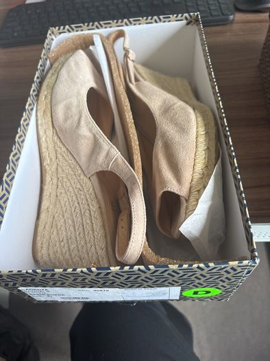Wedge Carl Scarpa shoes