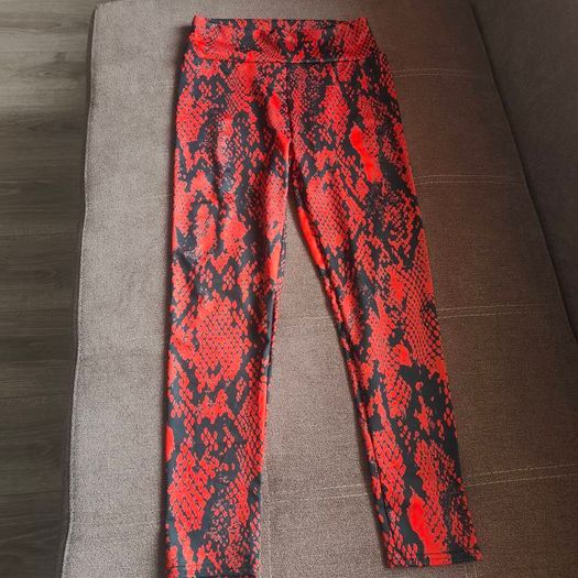Brand new Red snakeskin leggings, size M