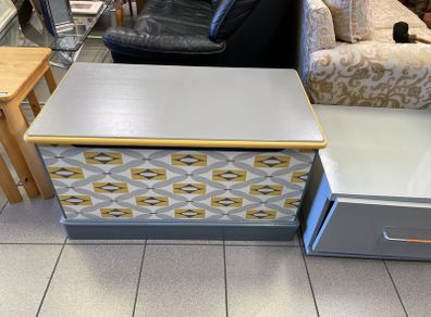 Blanket box/ storage chest