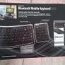 Microsoft Bluetooth Mobile Keyboard 6000 keyboard and keypad set Image 2