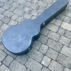 guitar case for acoustic bass or guitar