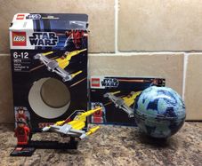 Star Wars naboo starfighter  & naboo Lego set no 9674 - full and complete!!