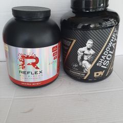 2 tubs whey protein powder opened