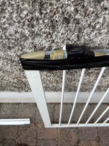 stair gate lindam