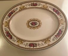 REDUCED WEDGWOOD Columbia 13.75 inch platter